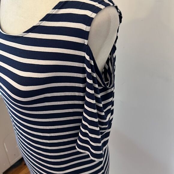 Vince Camuto navy white striped cold shoulder top Size M - Picture 2 of 8